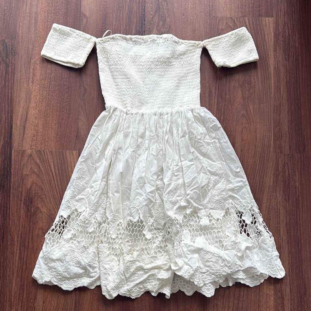 Women’s dress